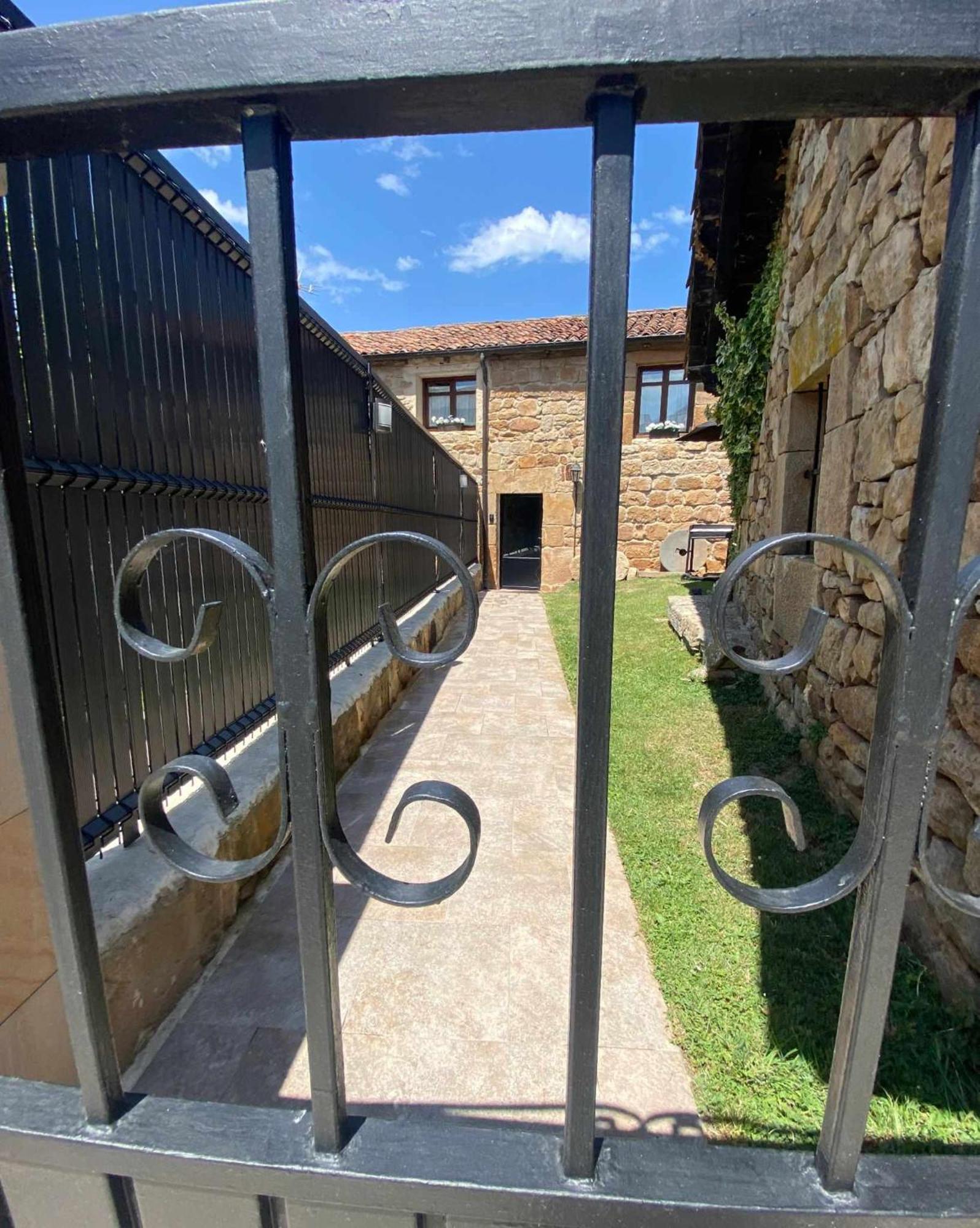 Maison d'hôtes Casa Parejas La Casa De Quintanilla 1 à Quintanilla las Torres Extérieur photo